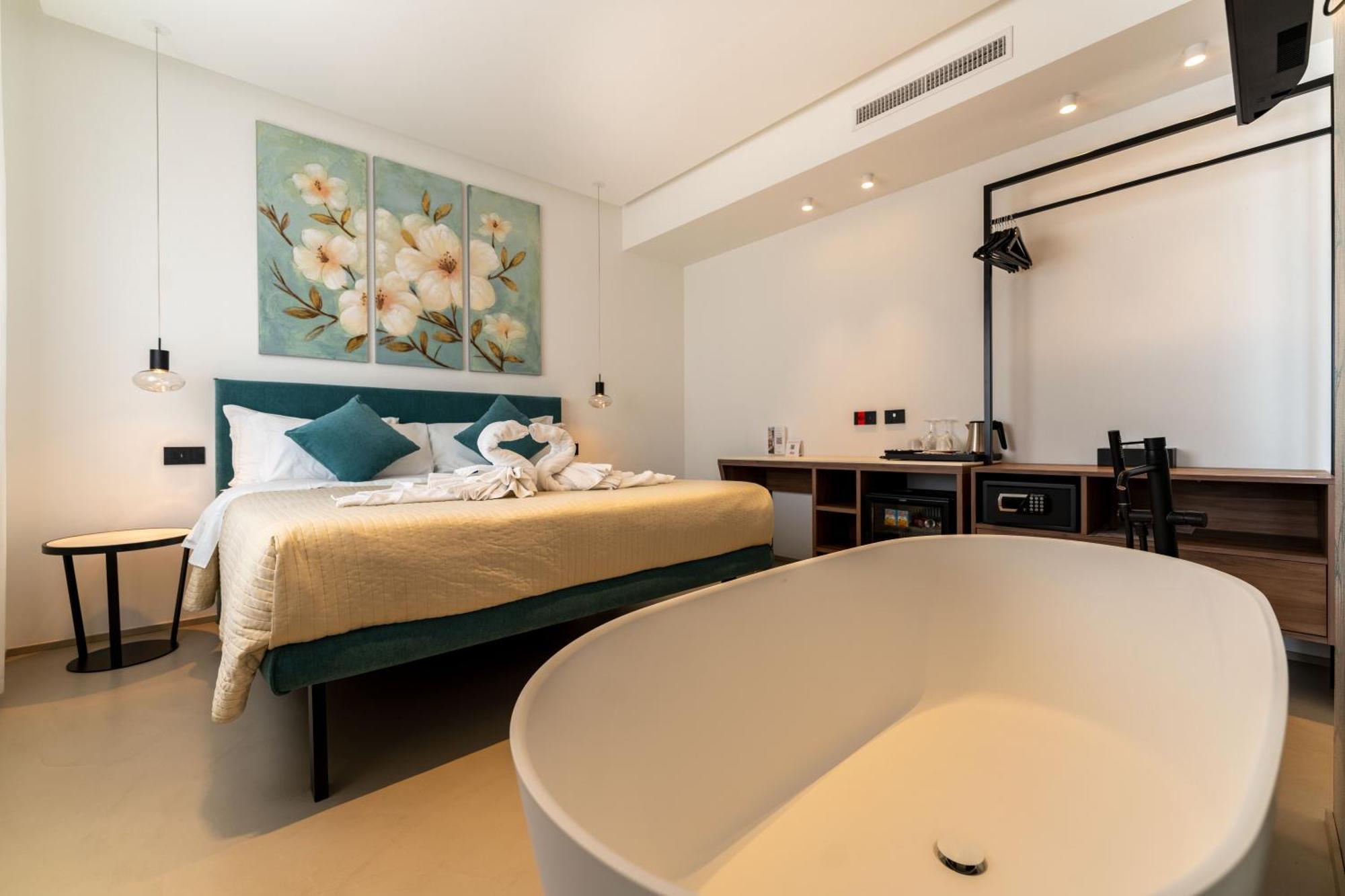 B&B Le Suites Di Costanza 체팔루 외부 사진