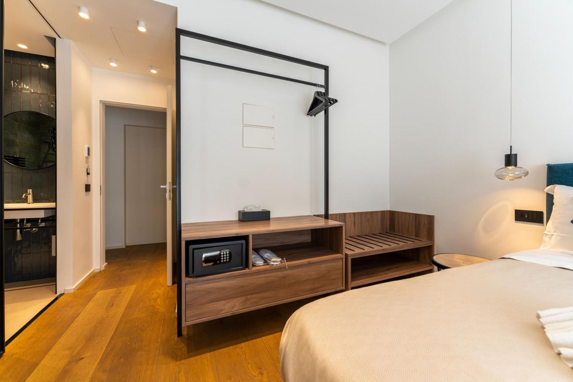 B&B Le Suites Di Costanza 체팔루 외부 사진